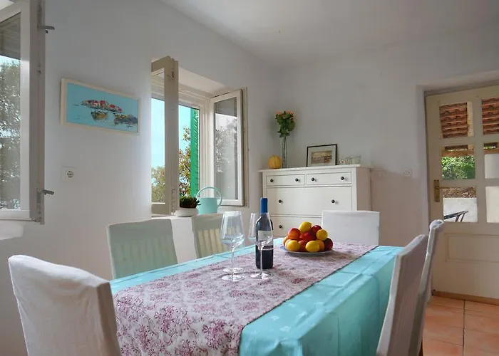 Vikendica House Captain Felix *